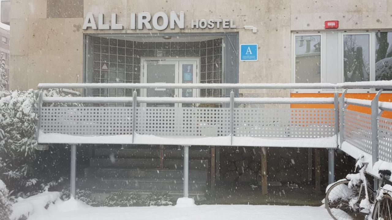 All Iron Hostel Bilbao Eksteriør bilde